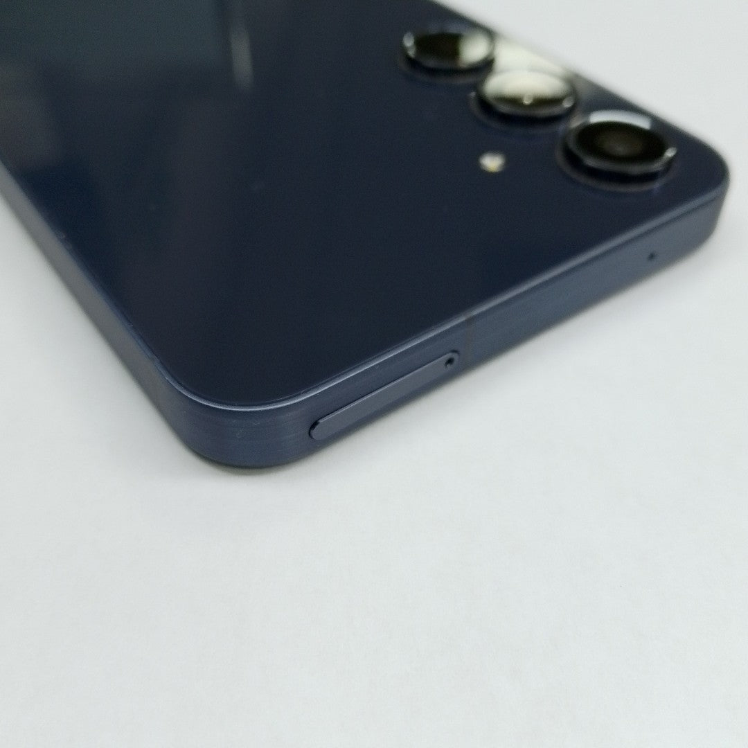 CELULAR SAMSUNG GALAXY A55 5G SM-A556E (2024) 128 GB 8 GB RAM (SEMINUEVO)