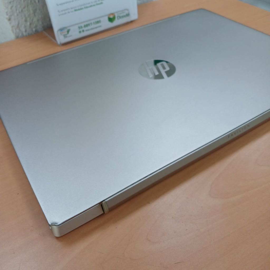 LAPTOP HP PAVILION 15-CW1012LA (2023) 1 TB + 128 GB SSD 12 GB RAM (SEMINUEVO)