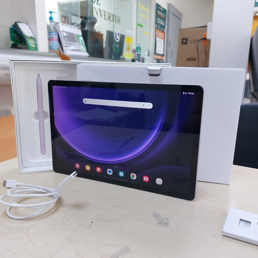 TABLETA SAMSUNG GALAXY TAB S9 FE SM-X510 (2023) 256 GB 8 GB RAM (SEMINUEVO)