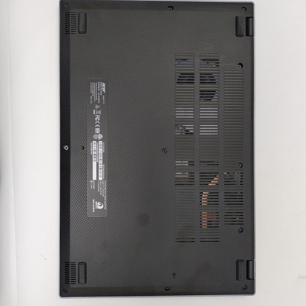 LAPTOP ACER ASPIRE 3 A315-24P-R841 (2023) 512 GB SSD 8 GB RAM (SEMINUEVO)
