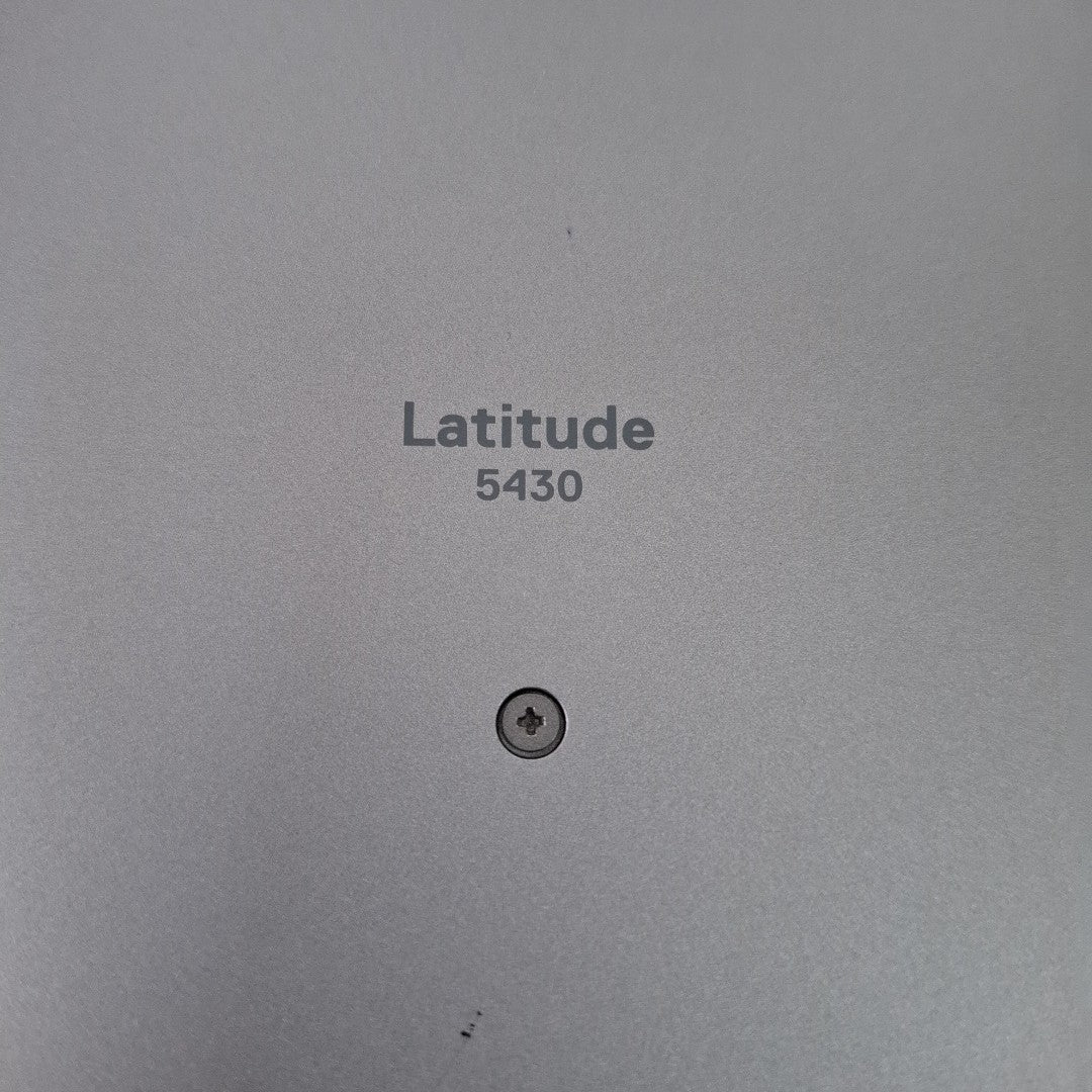 LAPTOP DELL LATITUDE 5430 (2023) 256 GB SSD 16 GB RAM (SEMINUEVO)