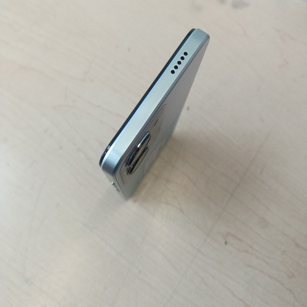 CELULAR VIVO Y18 V2333 256 GB 8 GB RAM (SEMINUEVO)