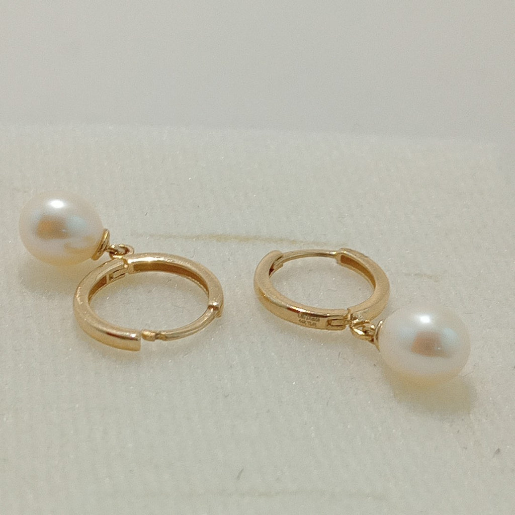 HUGGIES ORO 14K 2.4 (NUEVO)