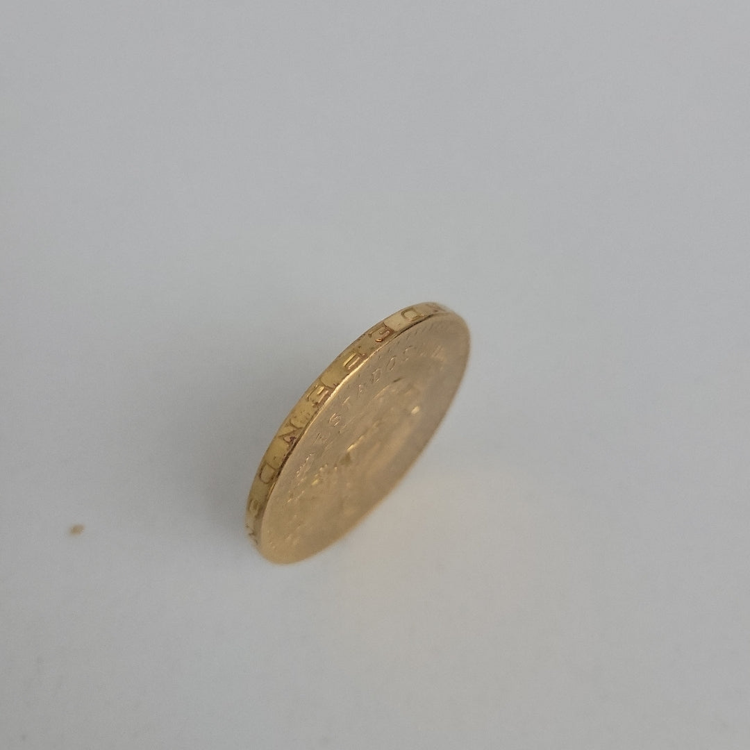 K1 41.6 GRMS - DESC.  0 GRAMOS - 21 K - AVALÚO  71884.8 * * IDENTIFICACIÓN  MONEDA NOMINATIVA. * MONEDAS PESOS  50 PESO (SEMINUEVO)