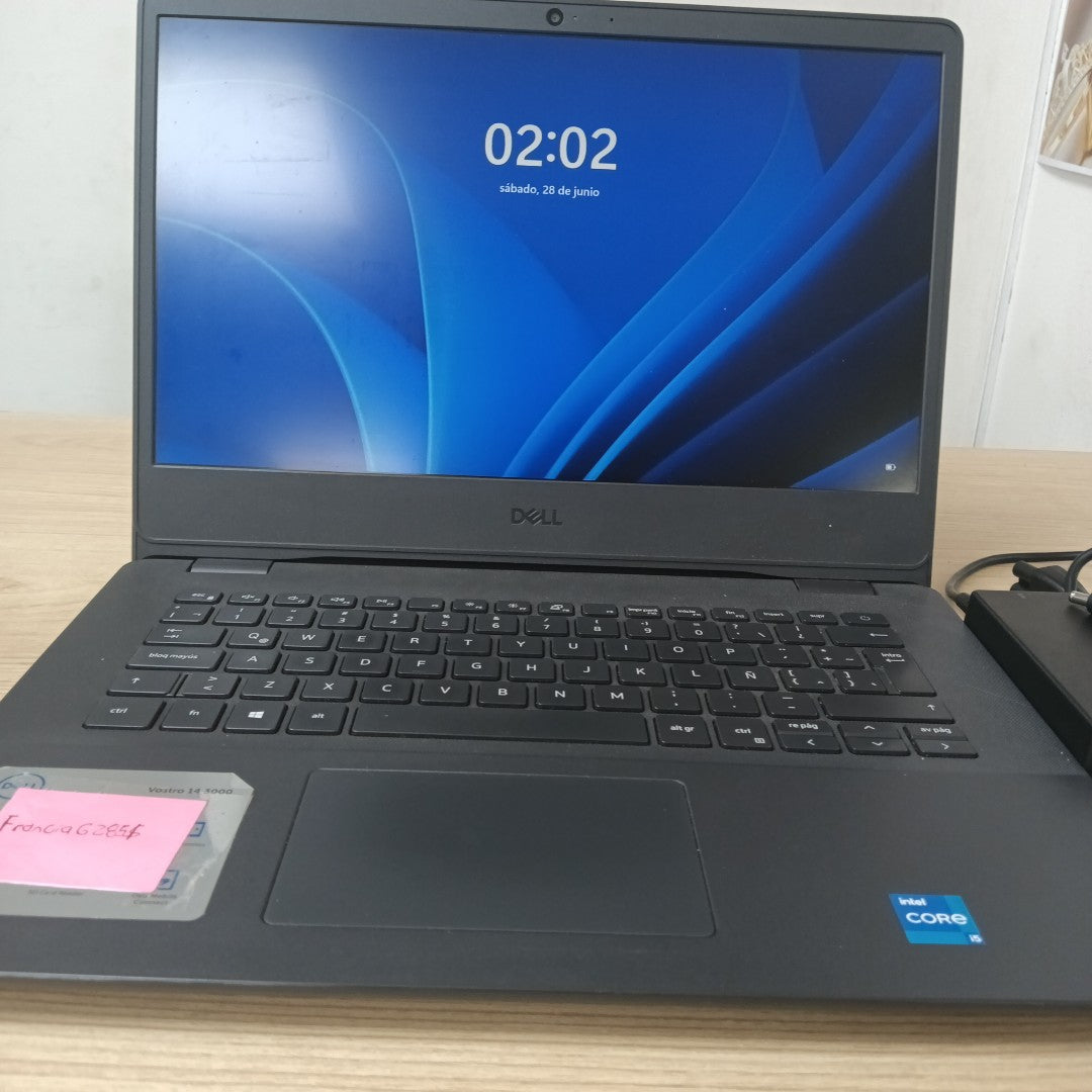 LAPTOP DELL VOSTRO 3400 (2022) 1 TB 8 GB RAM (SEMINUEVO)