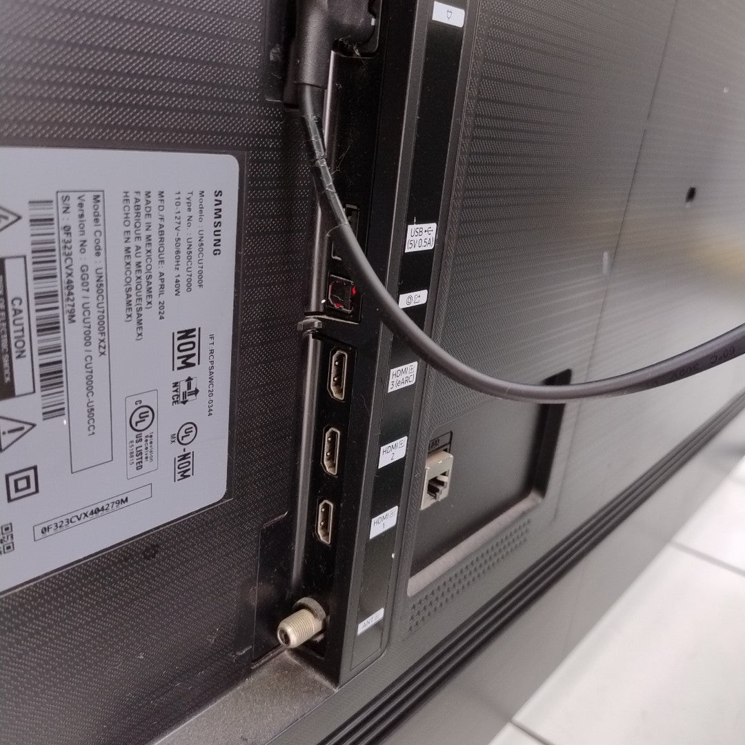 PANTALLA SAMSUNG UN50CU7000F (2024) 50" LED 4K (SEMINUEVO)