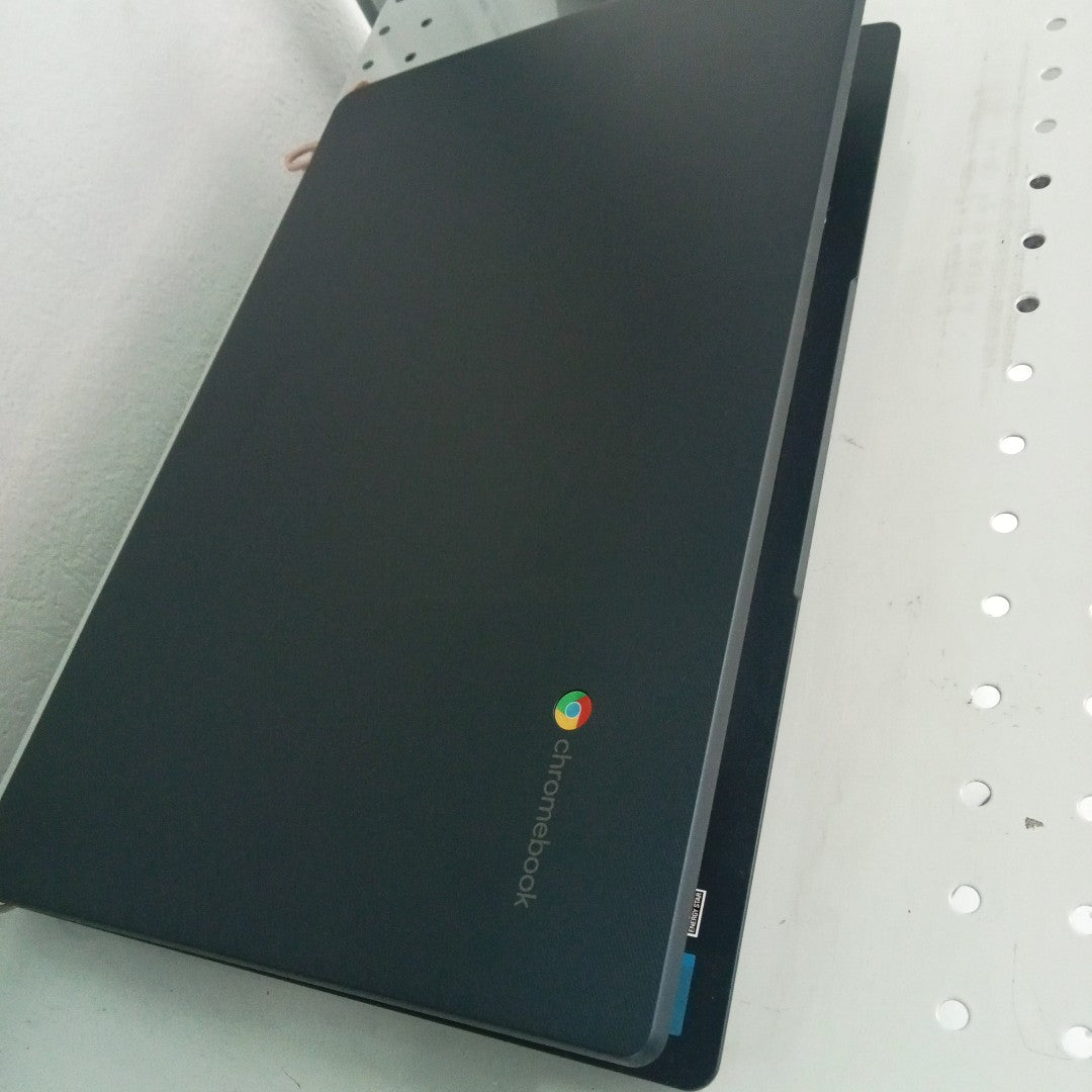 LAPTOP LENOVO IDEAPAD 3 CHROME 15IJL6 (2024) 128 GB EMMC 8 GB RAM (SEMINUEVO)