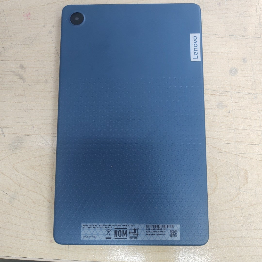 TABLETA LENOVO TAB M8 TB300FU (2023) 32 GB 3 GB RAM (SEMINUEVO)