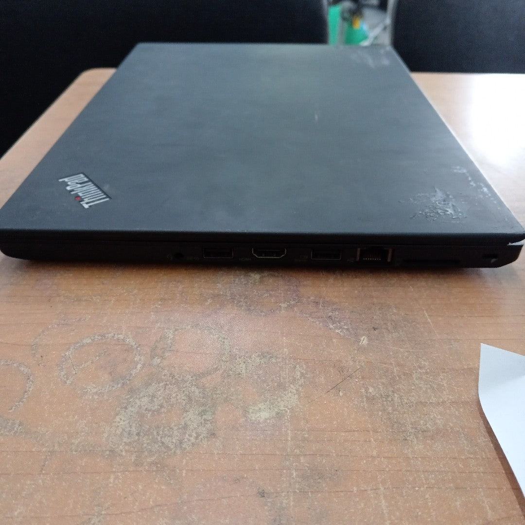 LAPTOP LENOVO THINKPAD 14S GEN 4 (2024) 256 GB SSD 16 GB RAM (SEMINUEVO)