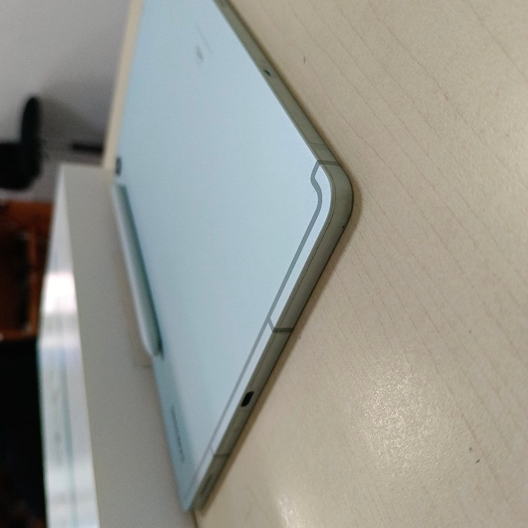 TABLETA SAMSUNG GALAXY TAB S9 FE SM-X510 (2023) 256 GB 8 GB RAM (SEMINUEVO)