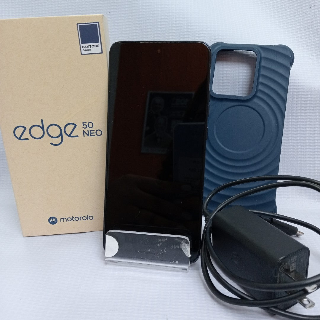 CELULAR MOTOROLA EDGE 50 NEO XT2409-2 (2024) 256 GB 8 GB RAM (SEMINUEVO)