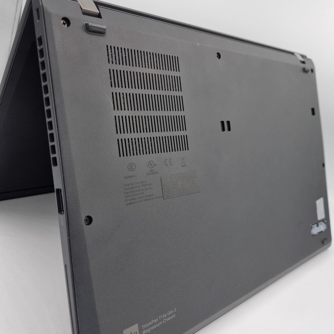 LAPTOP LENOVO THINKPAD T14S GEN 2 (2022) 512 GB SSD 16 GB RAM (SEMINUEVO)