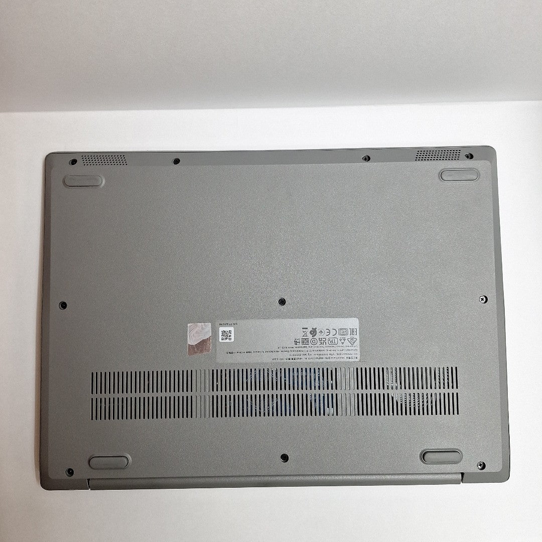 LAPTOP LENOVO IDEAPAD 3 14ITL05 (2022) 512 GB SSD 8 GB RAM (SEMINUEVO)