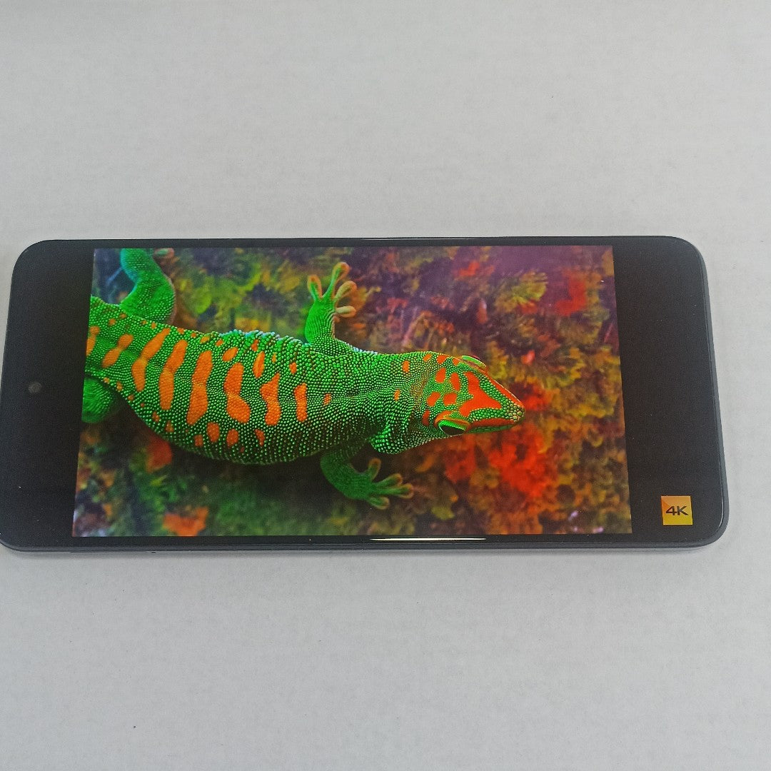 CELULAR MOTOROLA MOTO G54 5G XT2343-1 (2023) 256 GB 8 GB RAM (SEMINUEVO)