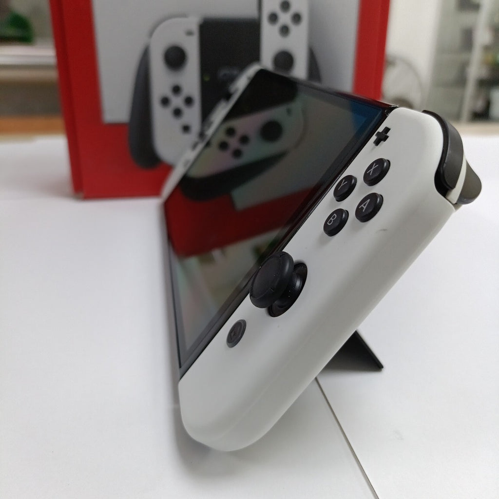 CONSOLA DE VIDEOJUEGO NINTENDO SWITCH OLED 64 GB (SEMINUEVO)
