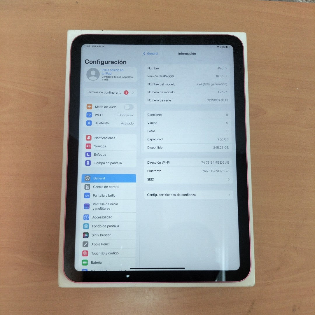 TABLETA APPLE IPAD 10 A2696 256 GB 4 GB RAM (SEMINUEVO)