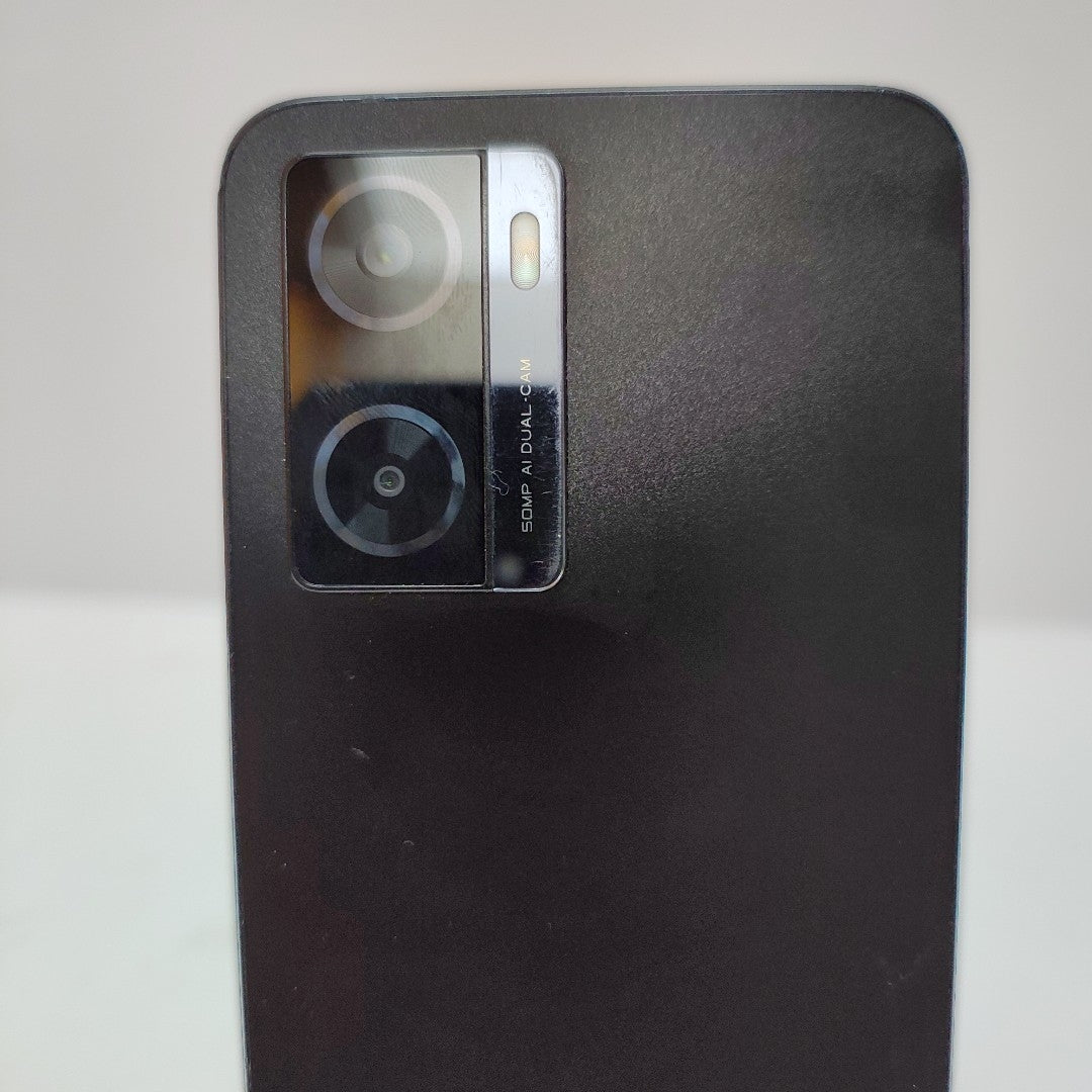 CELULAR OPPO  A77 CPH2385 128 GB 4 GB RAM (SEMINUEVO)