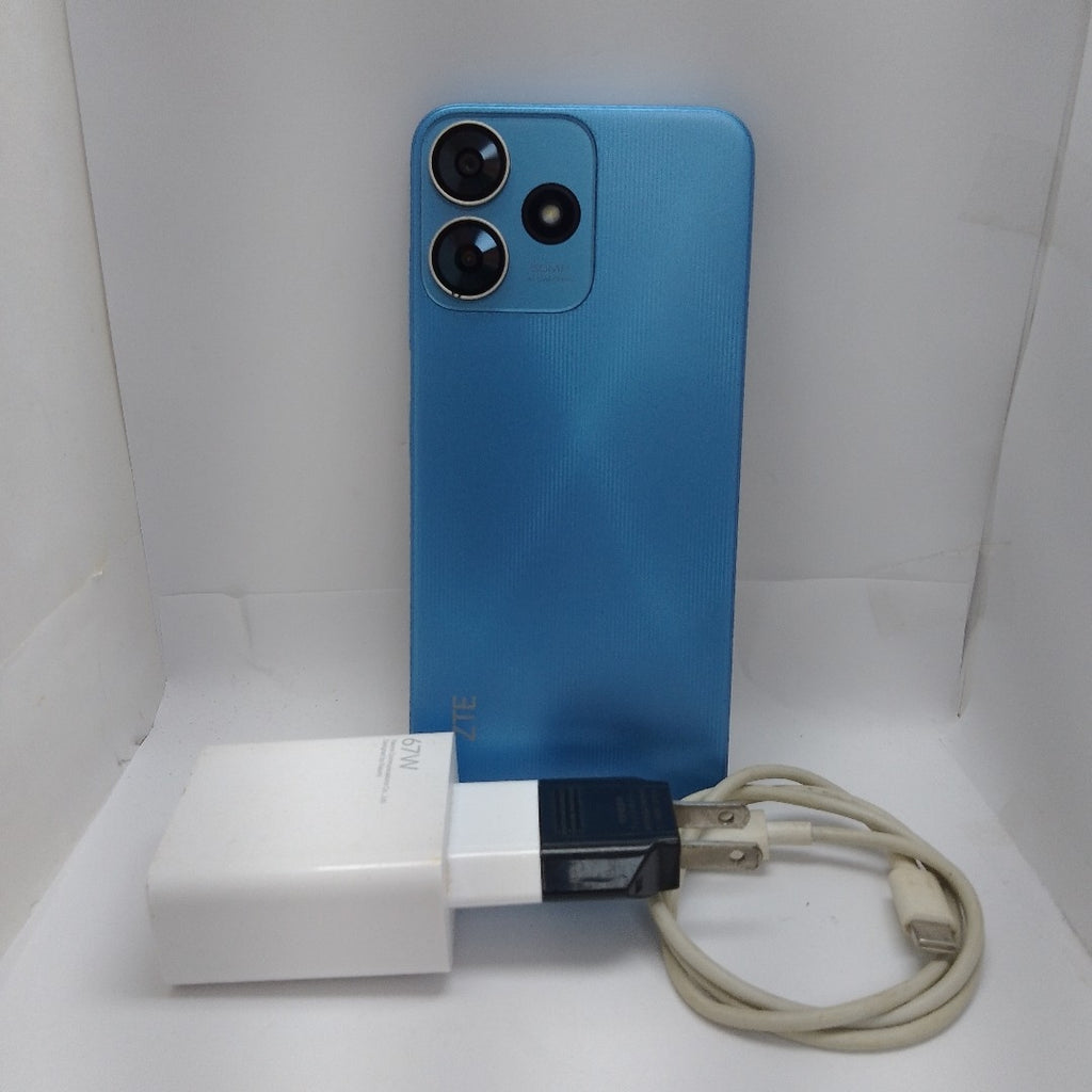 CELULAR ZTE BLADE V50 SMART 7060 128 GB 4 GB RAM (SEMINUEVO)