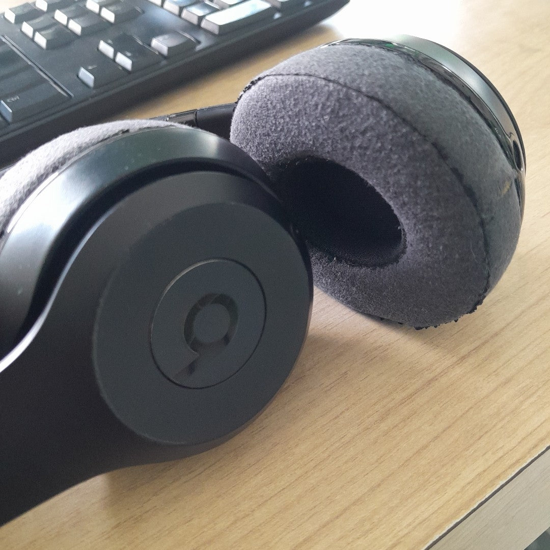 AUDIFONOS BEATS SOLO 3 INALAMBRICO ON EAR (SEMINUEVO)