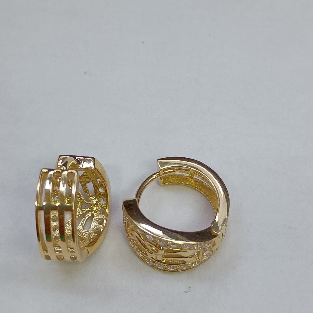 HUGGIES ORO 14K 3.7 (NUEVO)