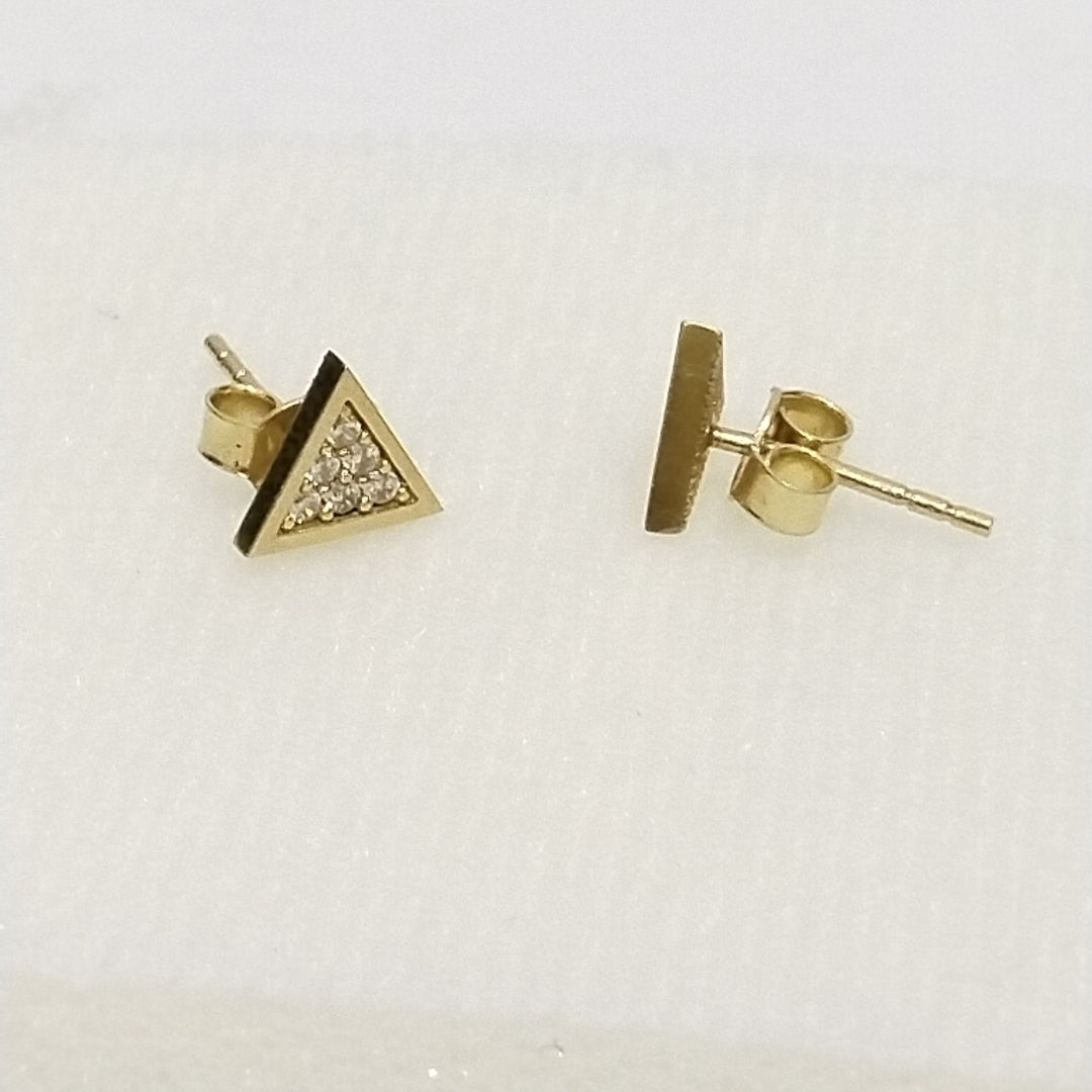 10023BRO00000B1919 FRD12 BROQUEL DE TRIANGULO CON CIRCONIAS EN MEDIO ORO 14K 1.2GRS (NUEVO)