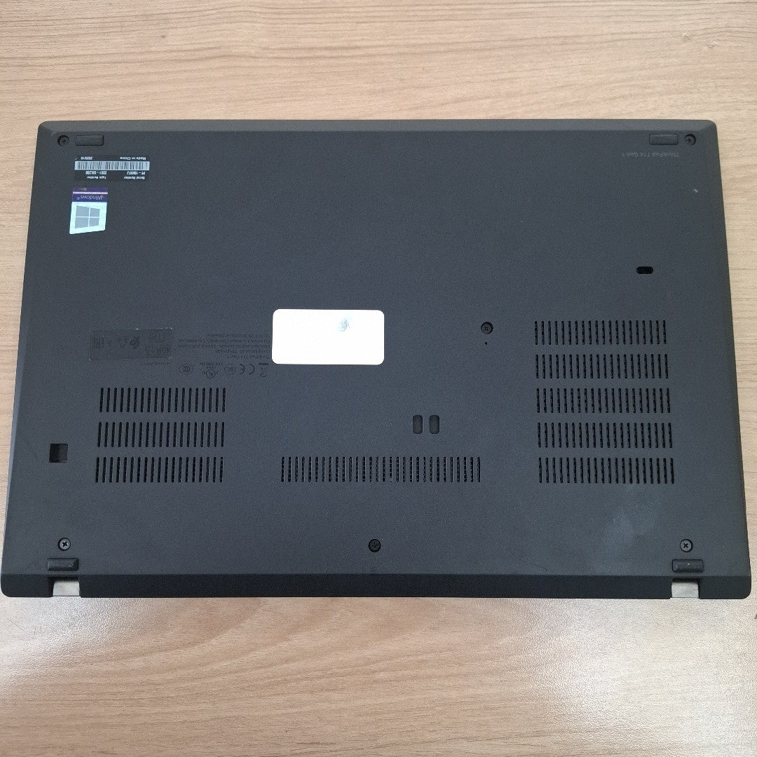 LAPTOP LENOVO THINKPAD T14 GEN 1 (2022) 512 GB SSD 8 GB RAM (SEMINUEVO)