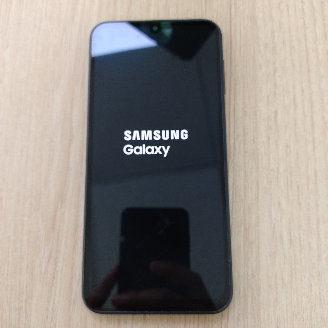 CELULAR SAMSUNG GALAXY A24 SM-A245M/N (2023) 128 GB 4 GB RAM (SEMINUEVO)