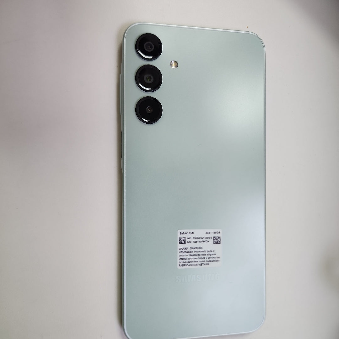 CELULAR SAMSUNG GALAXY A16 SM-A165M (2024) 128 GB 4 GB RAM (SEMINUEVO)
