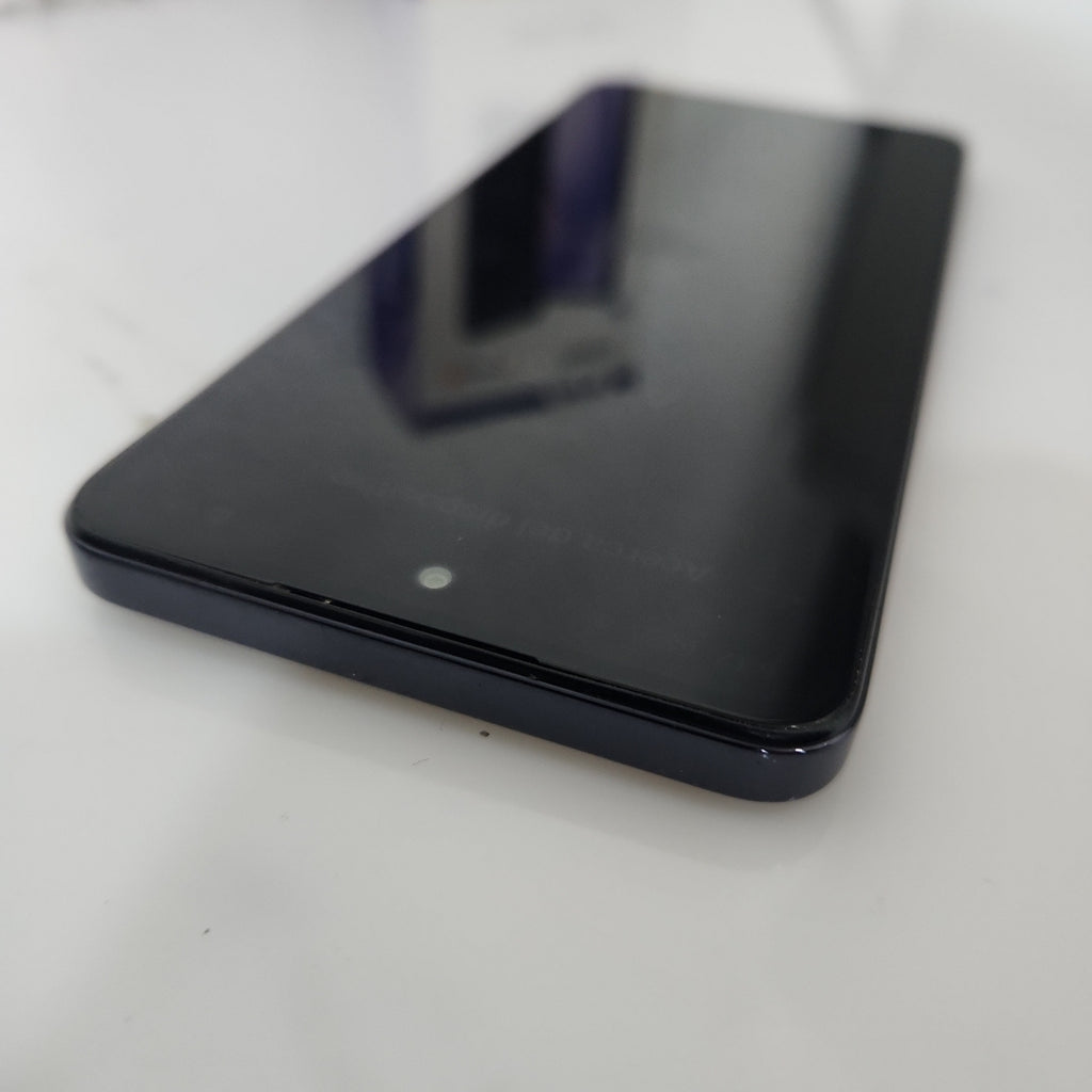 CELULAR OPPO  A80 5G CPH2639 (2024) 256 GB 8 GB RAM (SEMINUEVO)