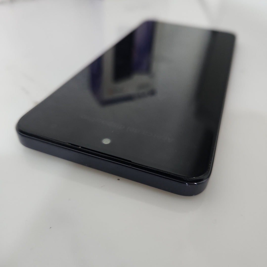 CELULAR OPPO  A80 5G CPH2639 (2024) 256 GB 8 GB RAM (SEMINUEVO)