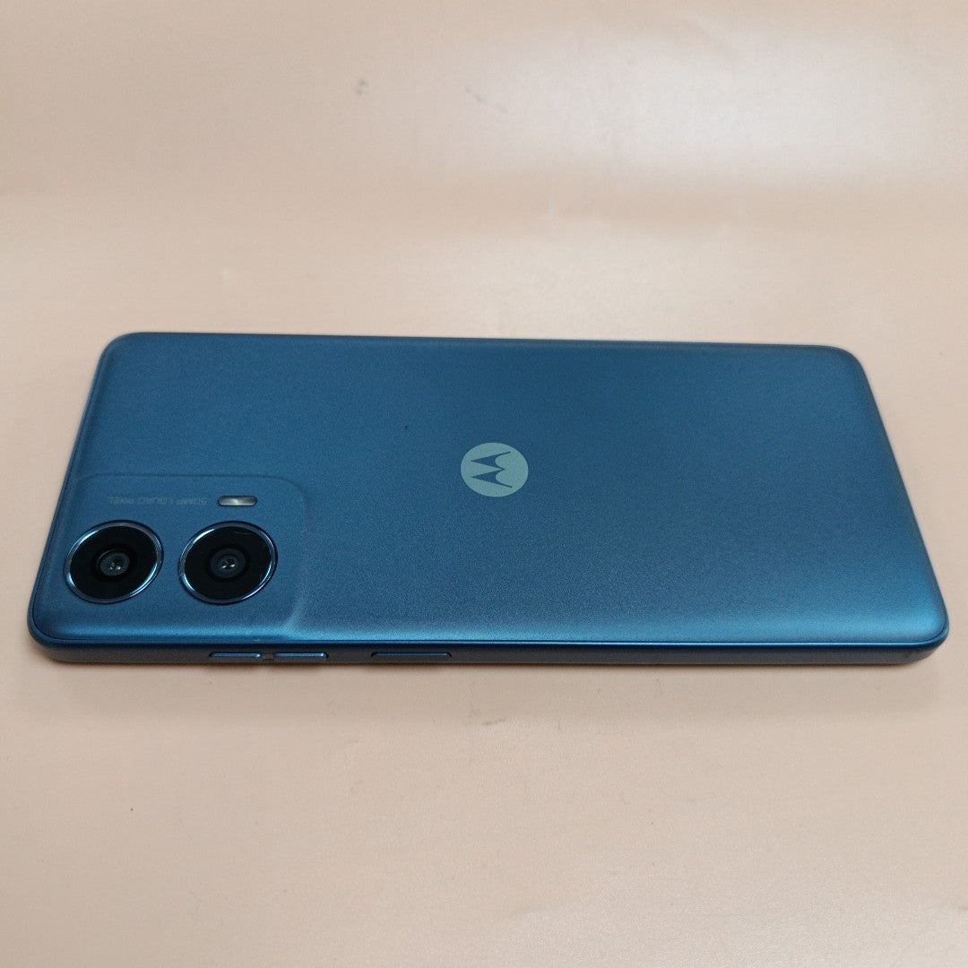 CELULAR MOTOROLA MOTO G24 POWER XT2425-1 (2024) 256 GB 8 GB RAM (SEMINUEVO)