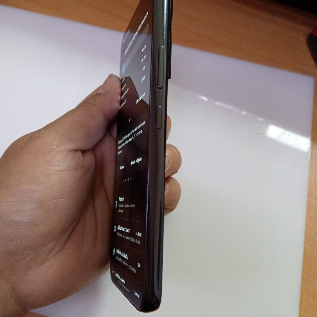 CELULAR SAMSUNG GALAXY S22 SM-S901E 128 GB 8 GB RAM (SEMINUEVO)