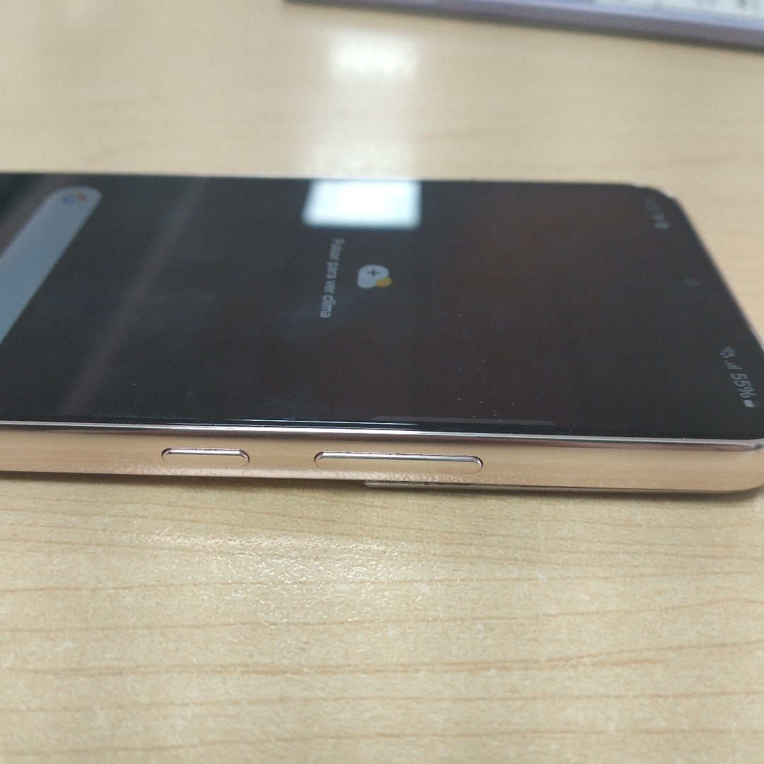 CELULAR SAMSUNG GALAXY S22 SM-S901U 128 GB 8 GB RAM (SEMINUEVO)