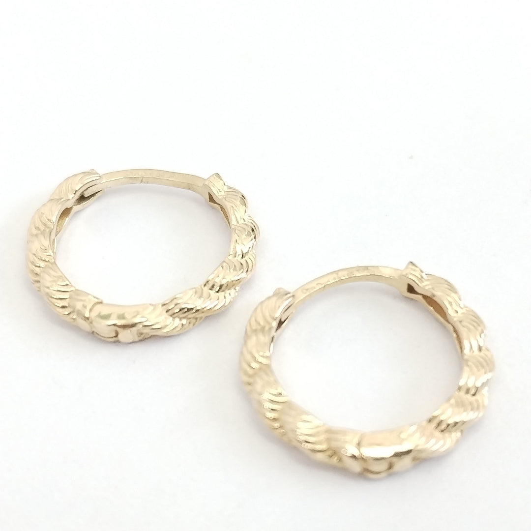 HUGGIES ORO 14K 1.9 (NUEVO)