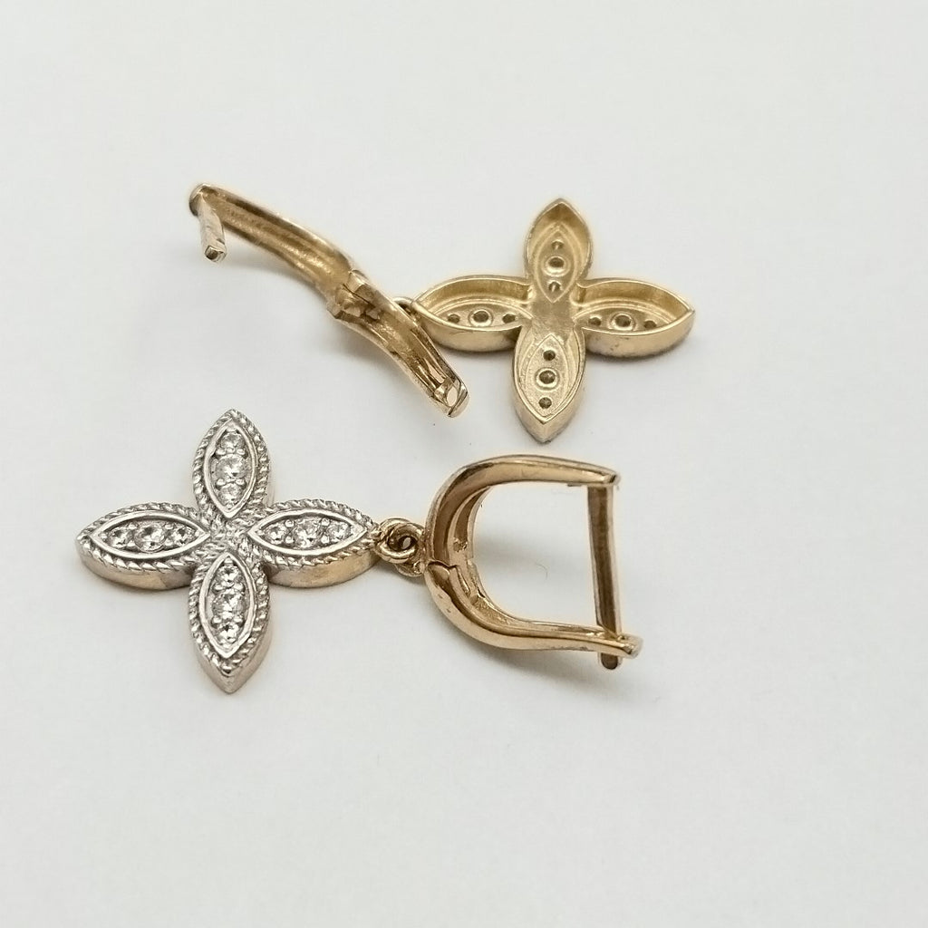 BROQUELES ORO 10K 4.5 (NUEVO)