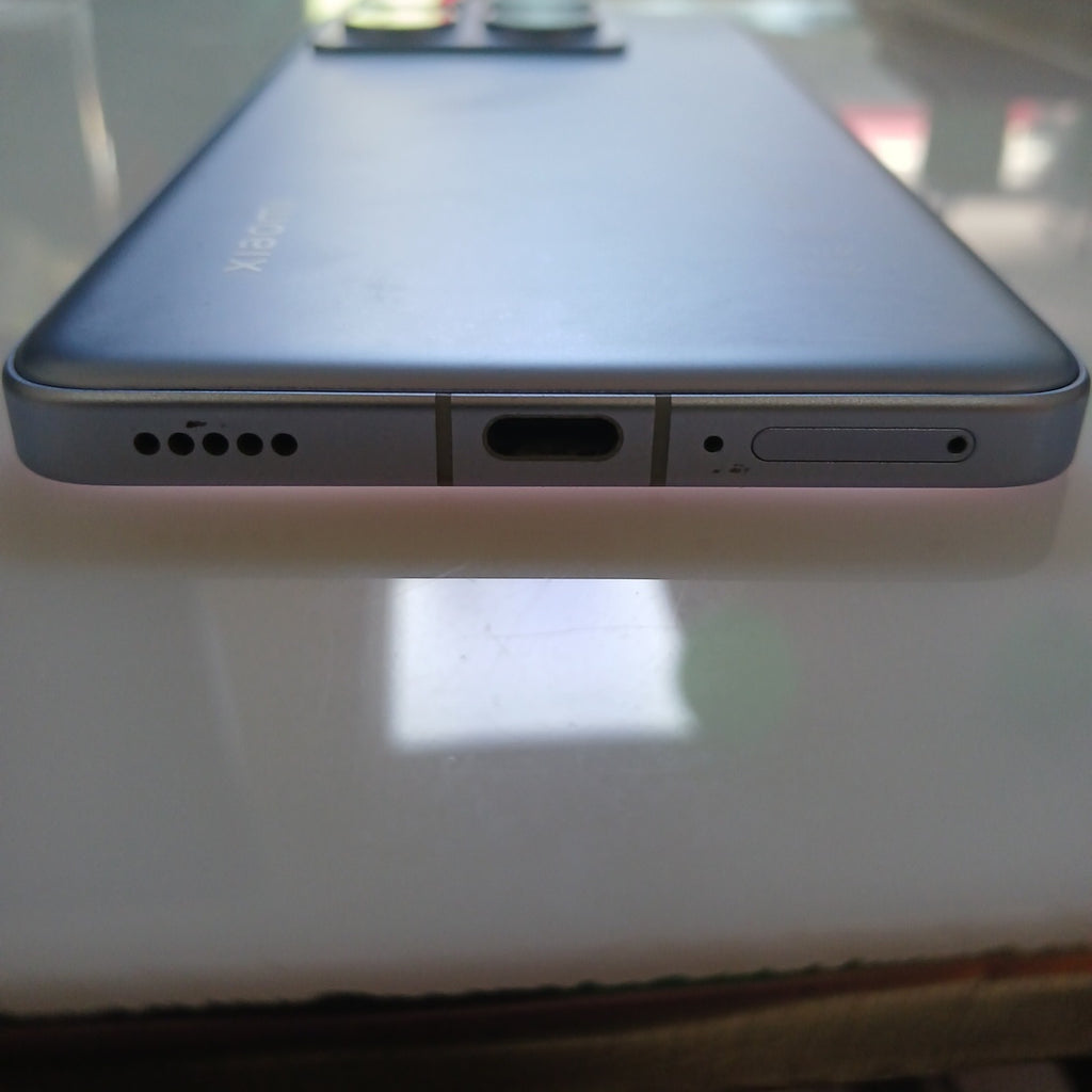 CELULAR XIAOMI 14T PRO 2407FPN8EG (2024) 512 GB 12 GB RAM (SEMINUEVO)
