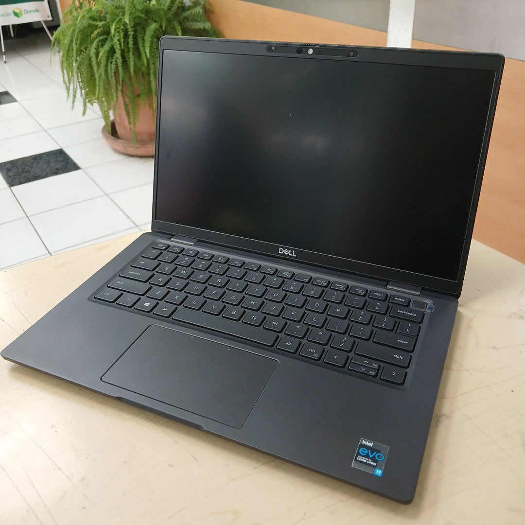 LAPTOP DELL LATITUDE 7420 (2023) 256 GB SSD 16 GB RAM (SEMINUEVO)