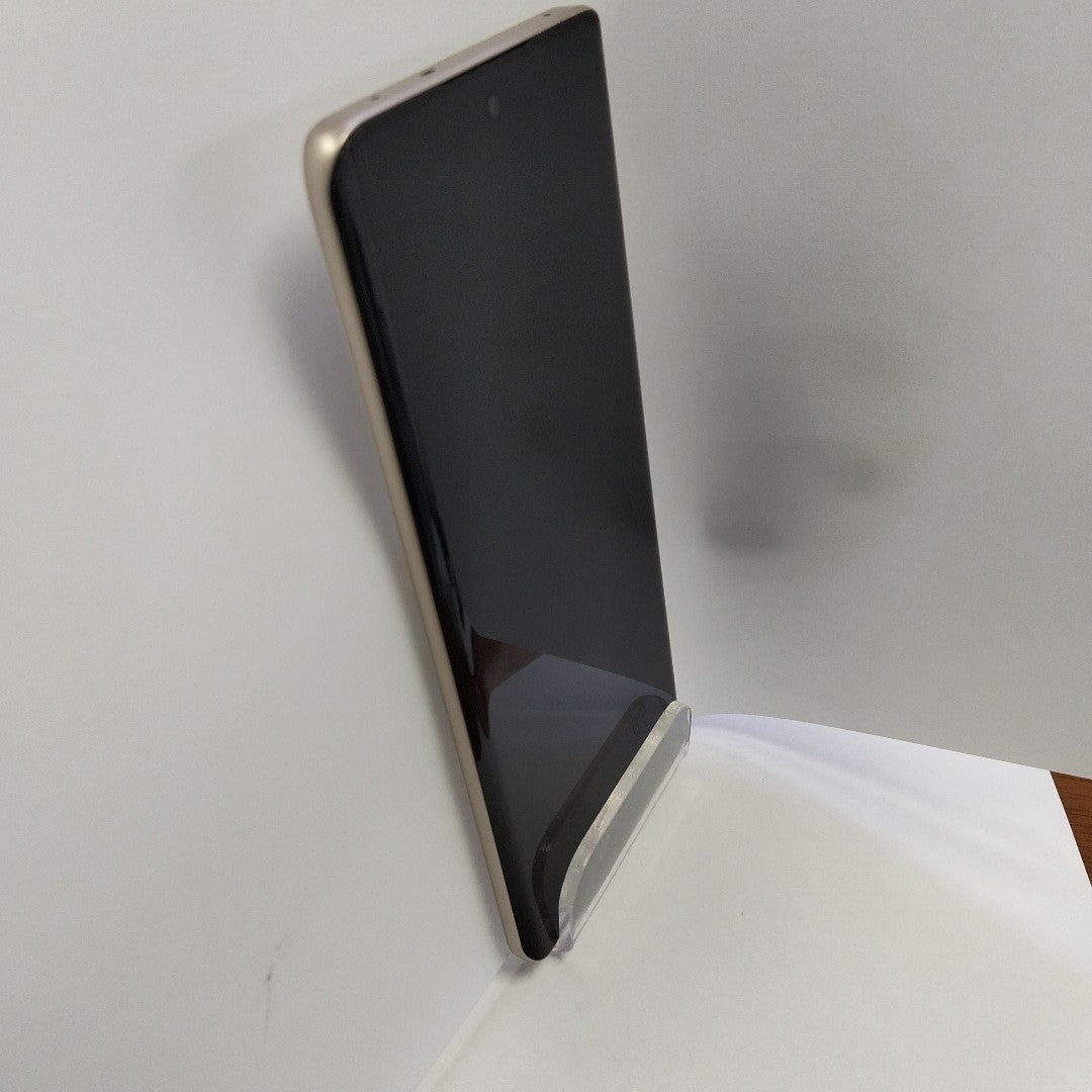 CELULAR REALME 14 PRO 5G RMX5056 (2025) 256 GB 8 GB RAM (SEMINUEVO)