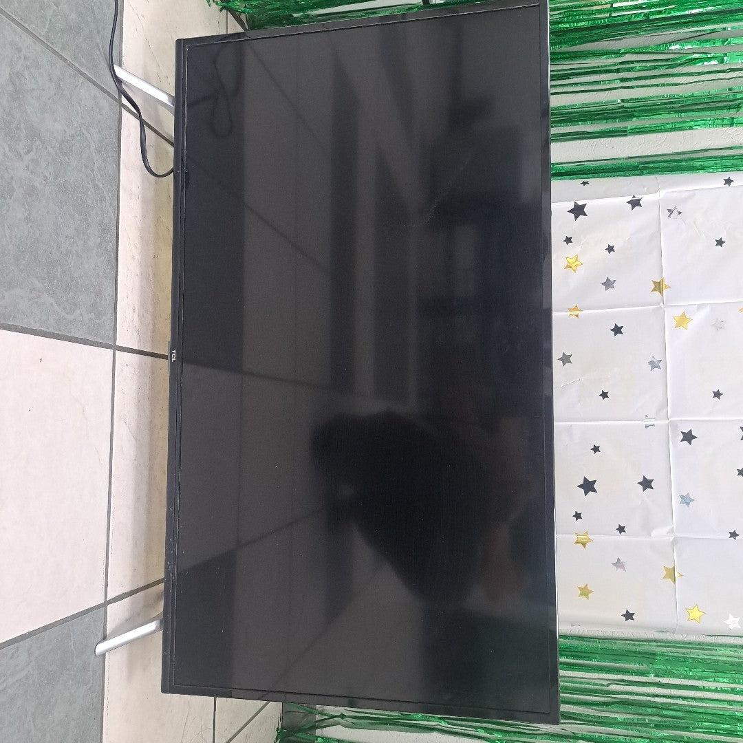 PANTALLA TCL 40A323 (2020) 40" LED FULL HD (SEMINUEVO)