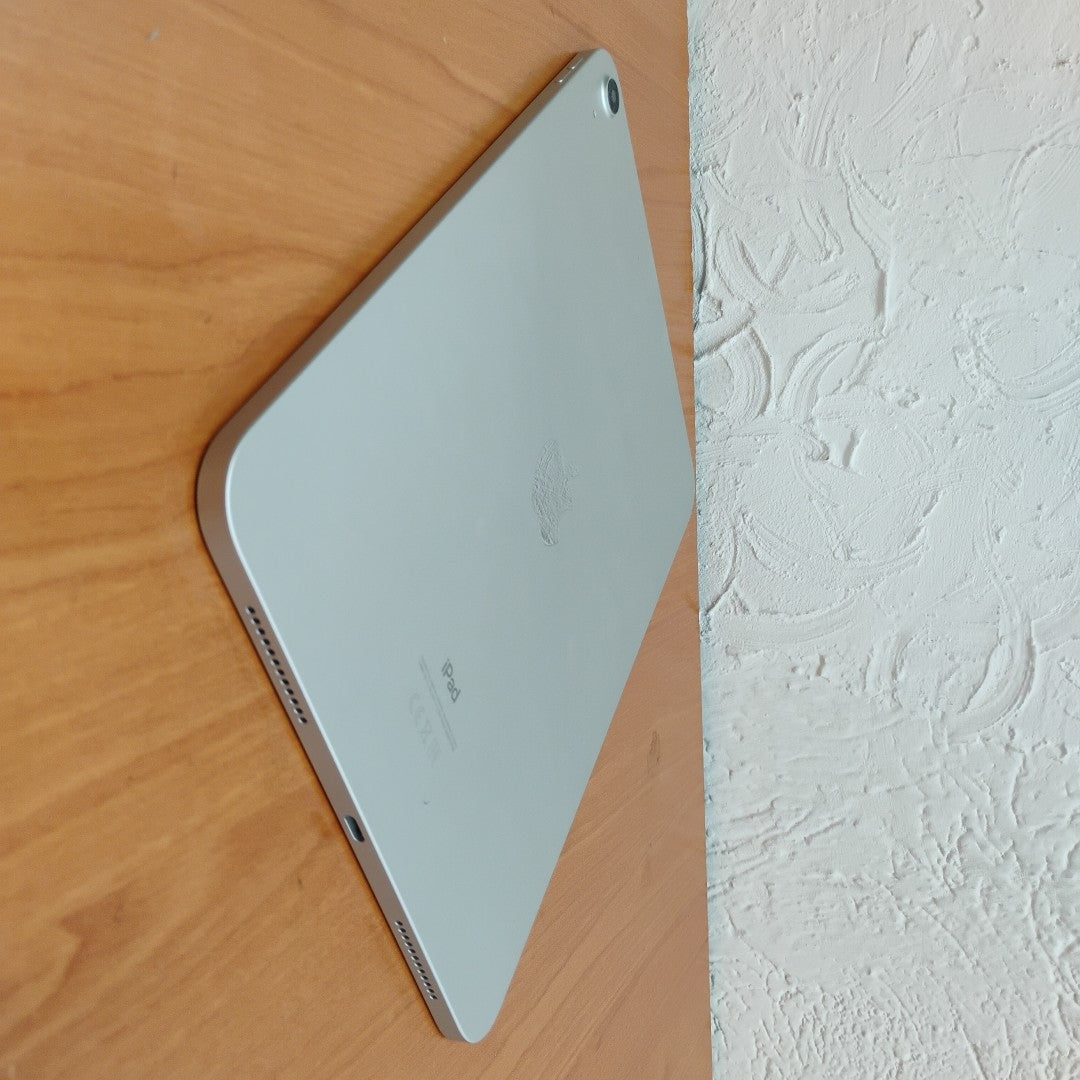 TABLETA APPLE IPAD 10 A2696 64 GB 4 GB RAM (SEMINUEVO)