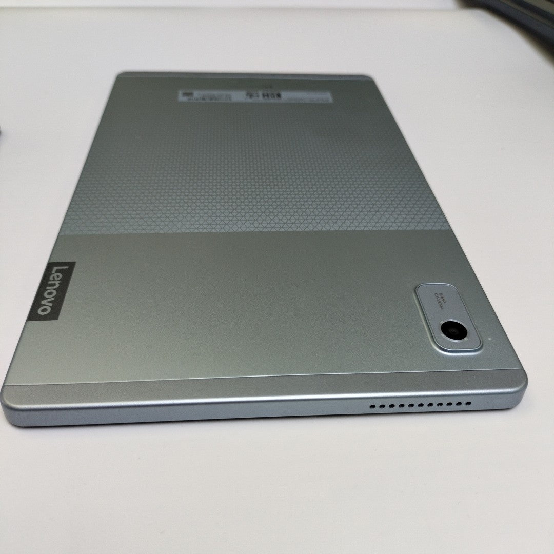 TABLETA LENOVO TAB M9 TB310FU (2023) 64 GB 4 GB RAM (SEMINUEVO)