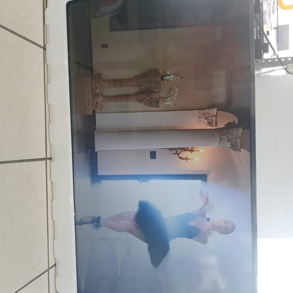 PANTALLA LG 43LR671C0SA (2024) 43" LED FULL HD (SEMINUEVO)