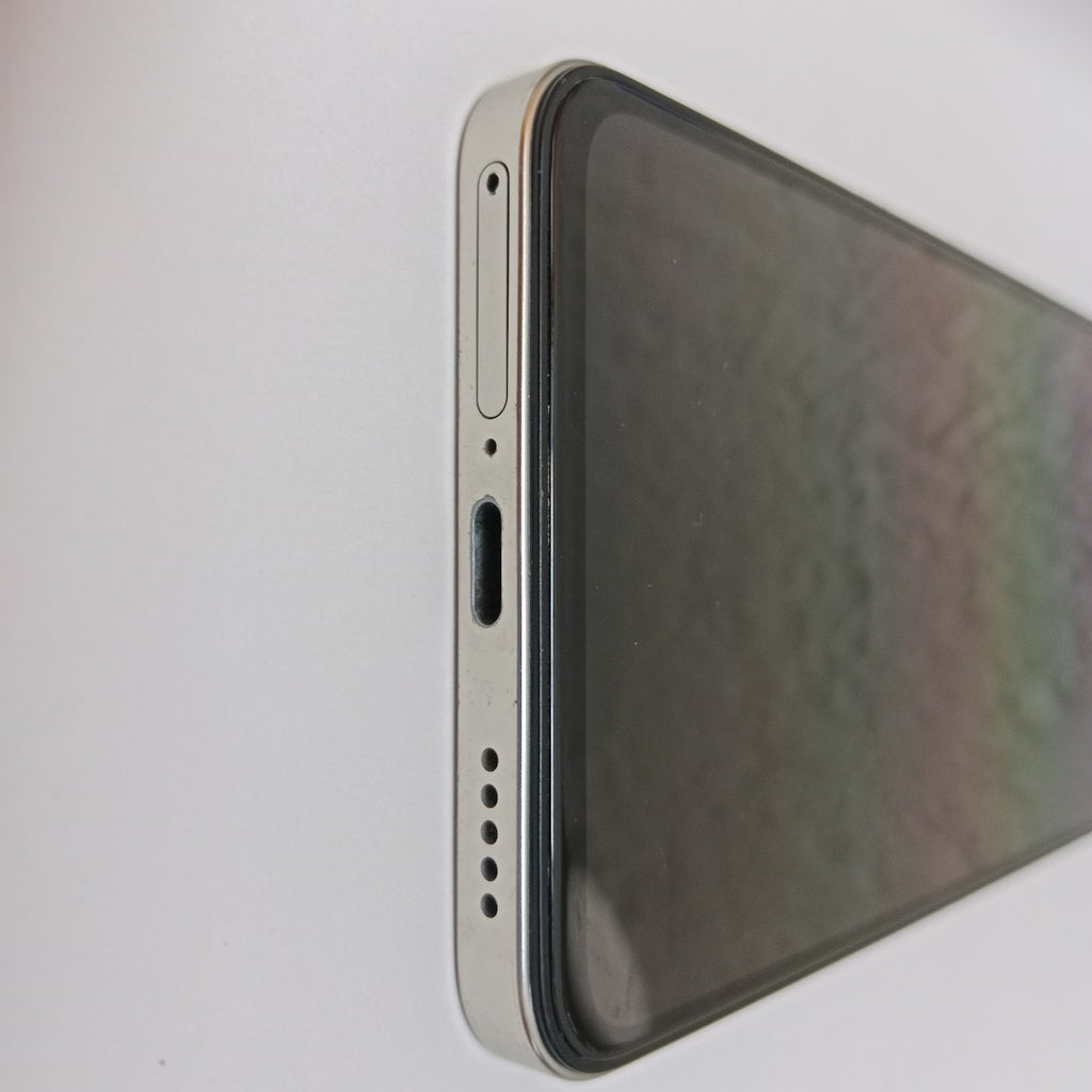 CELULAR VIVO V25 V2202 128 GB 8 GB RAM (SEMINUEVO)