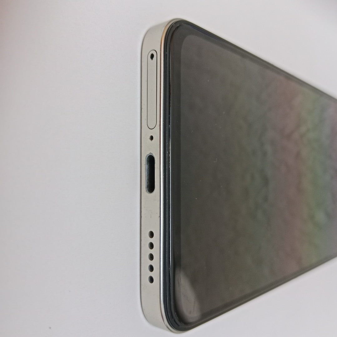 CELULAR VIVO V25 V2202 128 GB 8 GB RAM (SEMINUEVO)