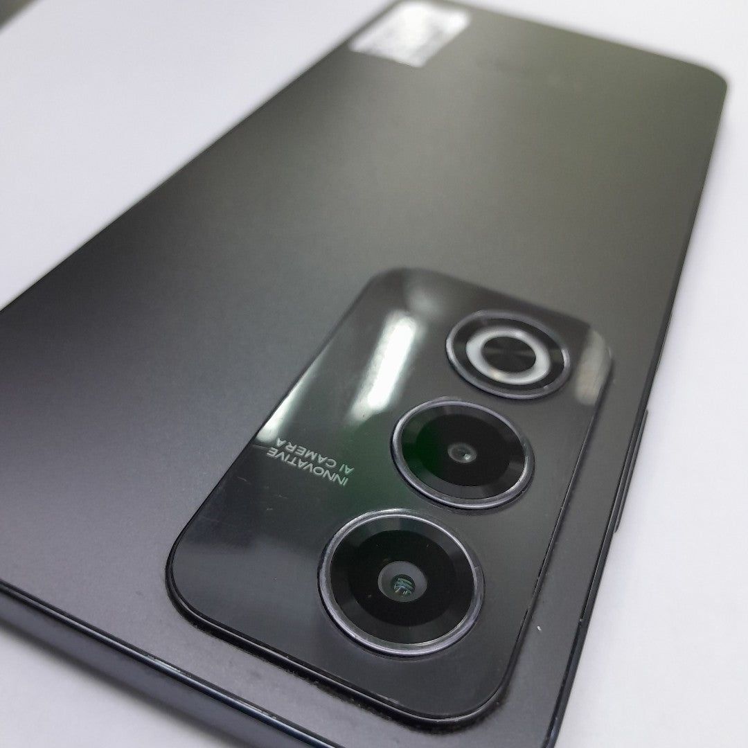CELULAR OPPO  A80 5G CPH2639 (2024) 256 GB 8 GB RAM