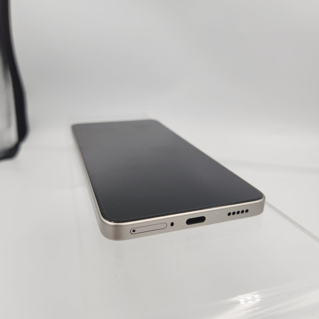 CELULAR XIAOMI 14T 5G 2406APNFAG (2024) 512 GB 12 GB RAM (SEMINUEVO)