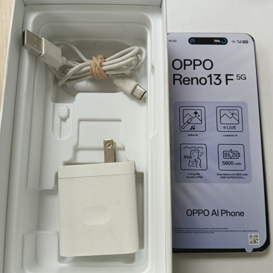 CELULAR OPPO  RENO 13F 5G CPH2699 (2025) 256 GB 12 GB RAM (SEMINUEVO)