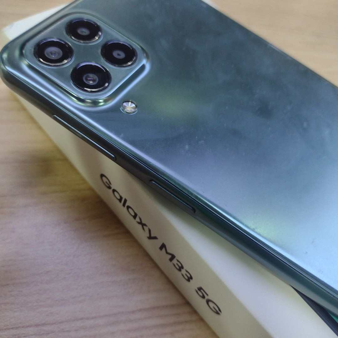 CELULAR SAMSUNG GALAXY M33 5G SM-M336B (2022) 128 GB 6 GB RAM (SEMINUEVO)