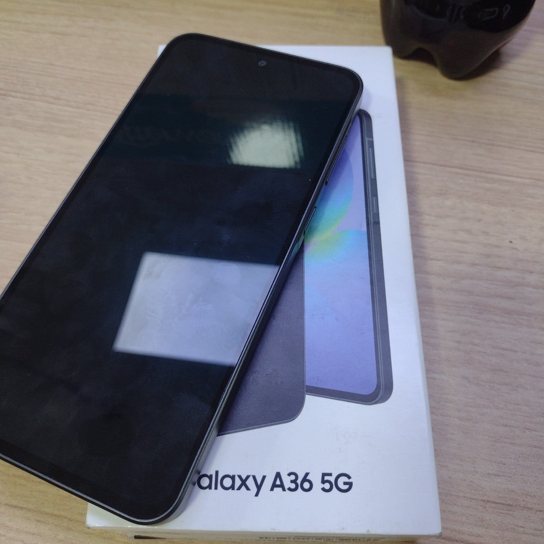 CELULAR SAMSUNG GALAXY A36 5G SM-A366E (2025) 128 GB 6 GB RAM (SEMINUEVO)