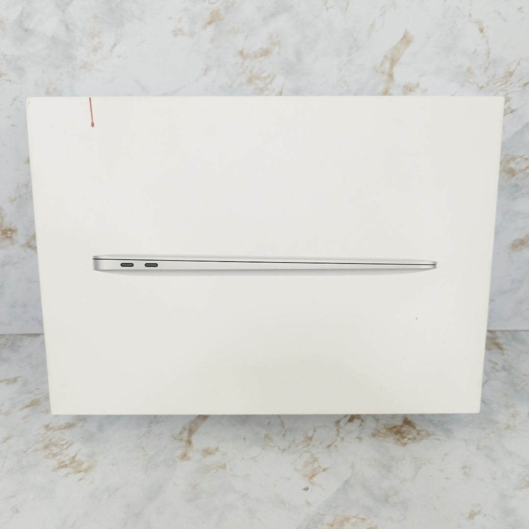 LAPTOP APPLE MACBOOK AIR 13" 2020 3.2 A2337 256 GB SSD 8 GB RAM (SEMINUEVO)